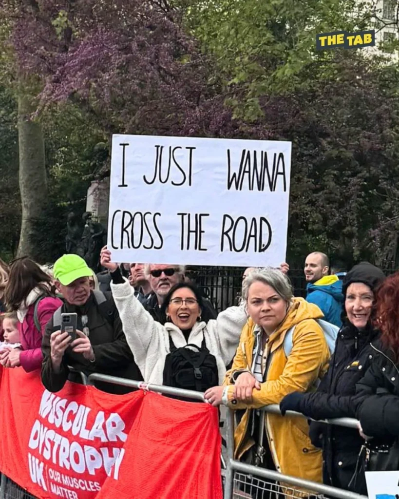 Person holding a fun marathon side