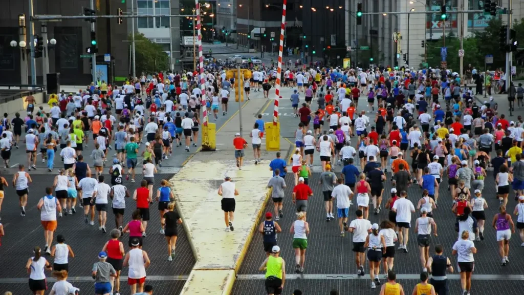 Chicago Marathon runners race down Columbus Drive