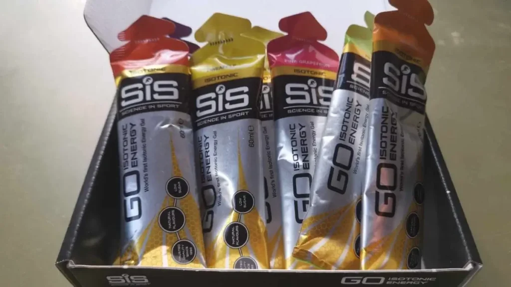 how to carry gels during a marathon with gels in box featured image