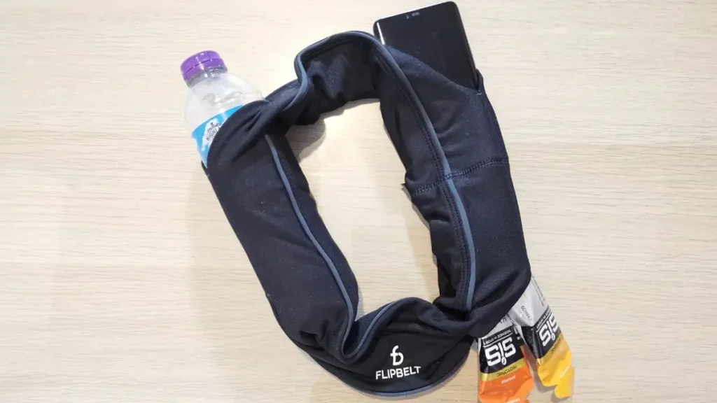 Flipbelt pocket openings with storage coming out of both sides.